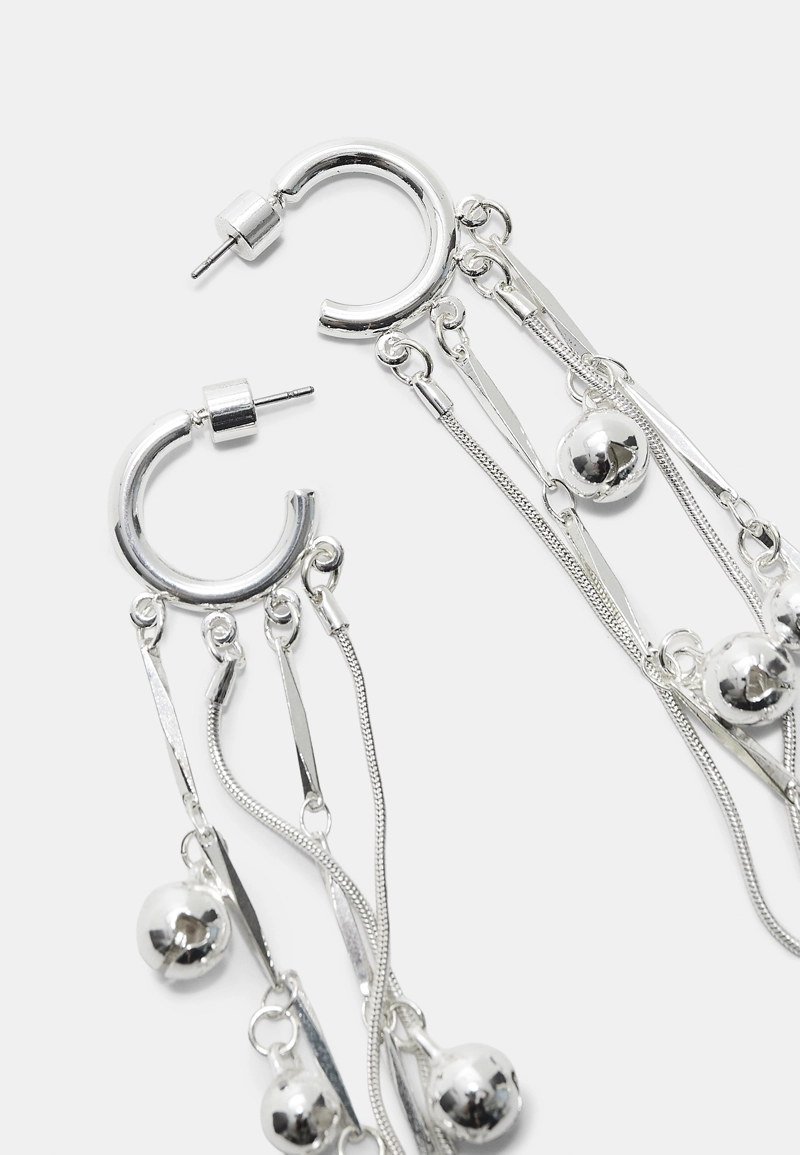 Длинные серьги-кольца с подвесками