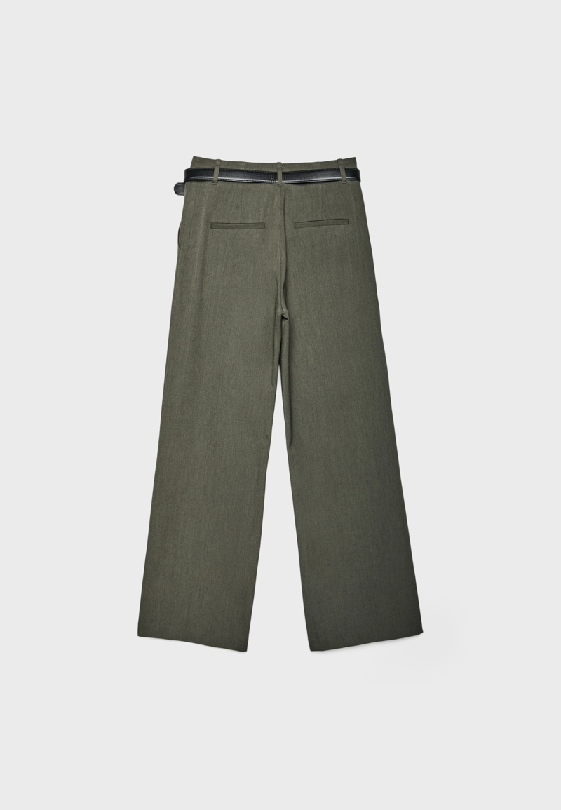 Прямые струящиеся брюки с поясом