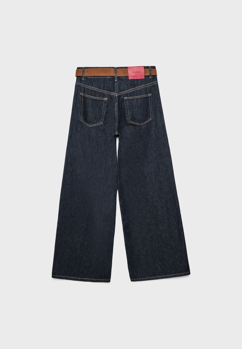 Джинсы свободного кроя с ремнем