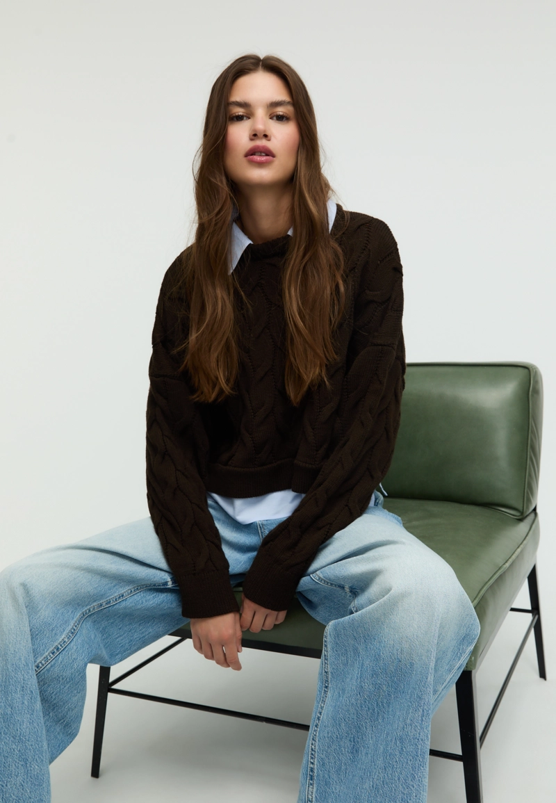 Комбинированный вязаный свитер