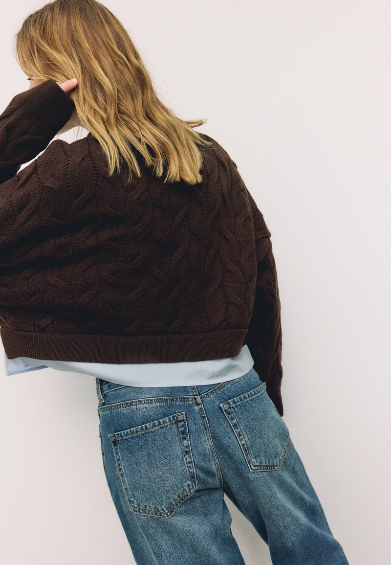 Комбинированный вязаный свитер