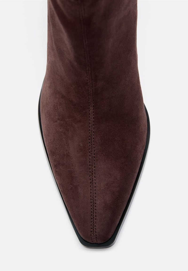 Ботильоны на каблуке из искусственной замши