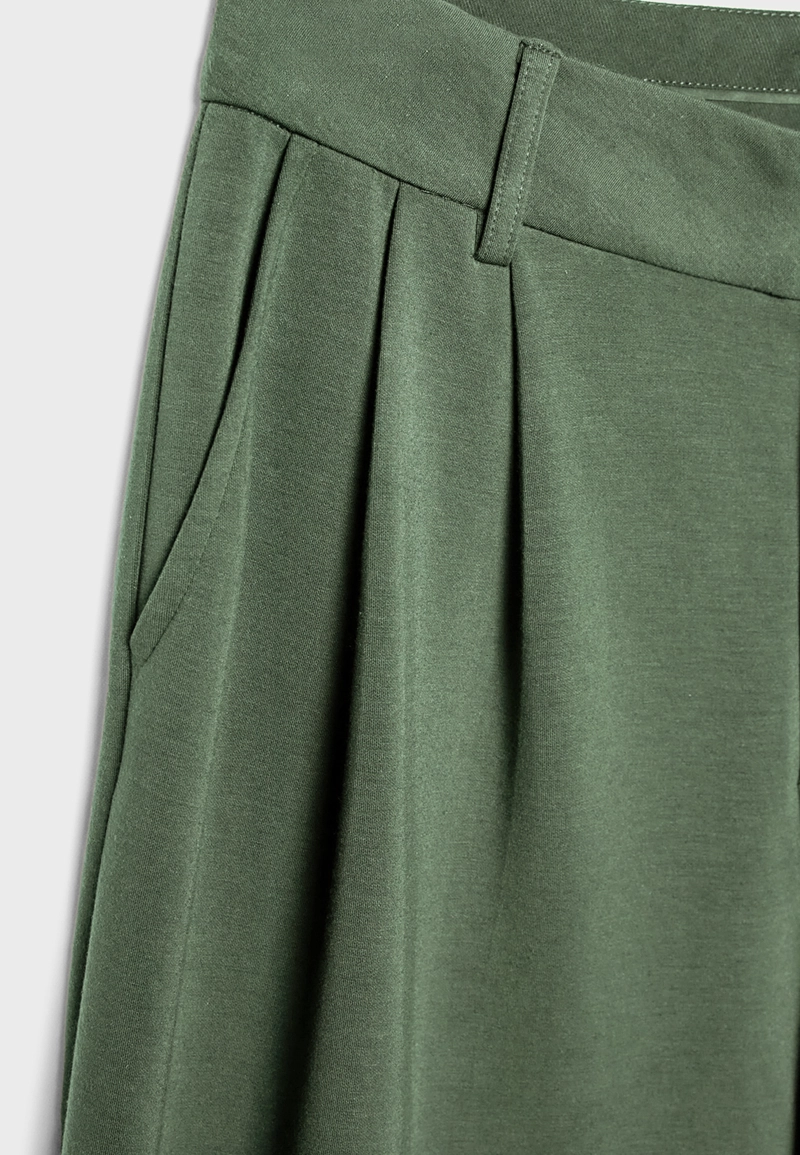 Брюки классические из мягкой ткани