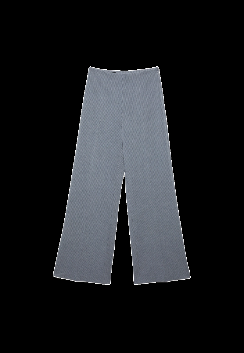 Легкие нарядные брюки