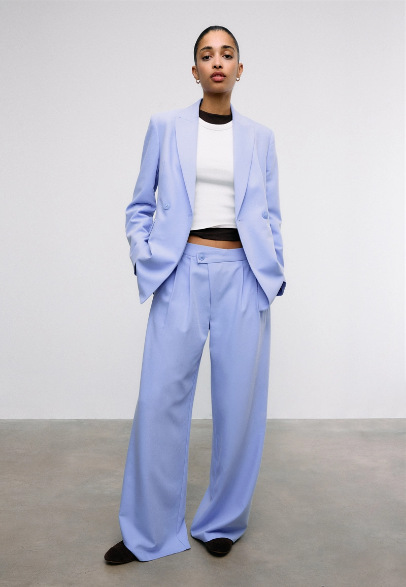 Приталенный пиджак