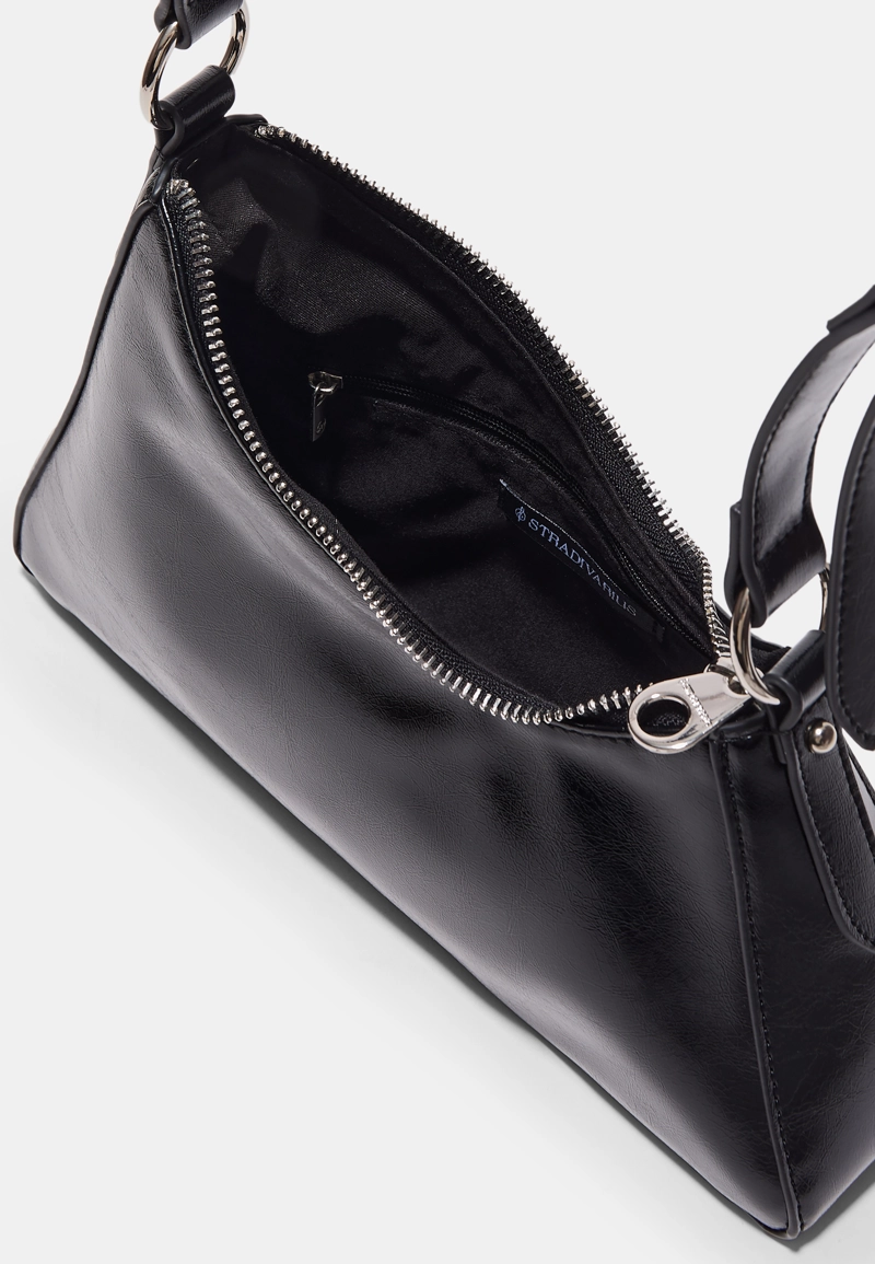 Мини-сумка на плечо необычной формы