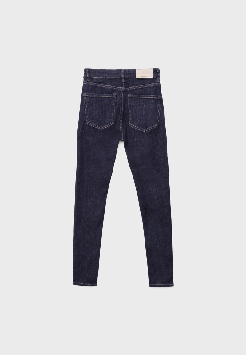 Джинсы скинни D07 с классической посадкой