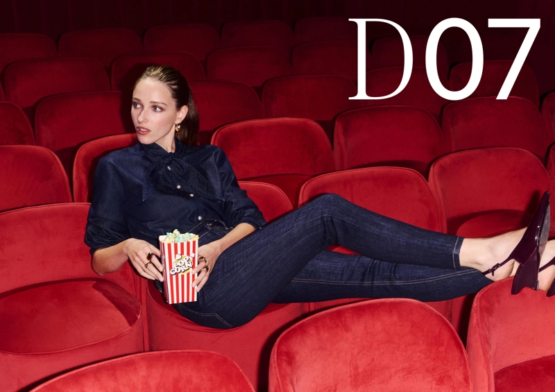 Джинсы скинни D07 с классической посадкой