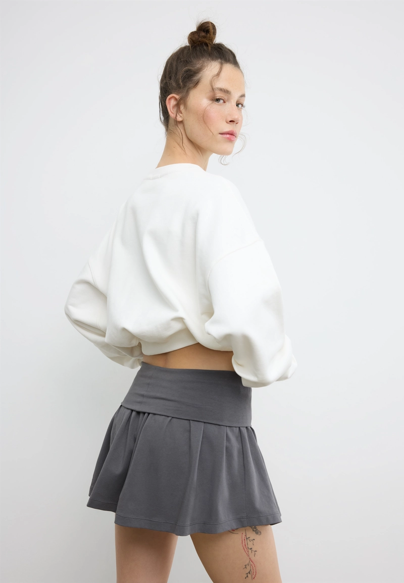 Юбка-шорты из трикотажа с широким поясом