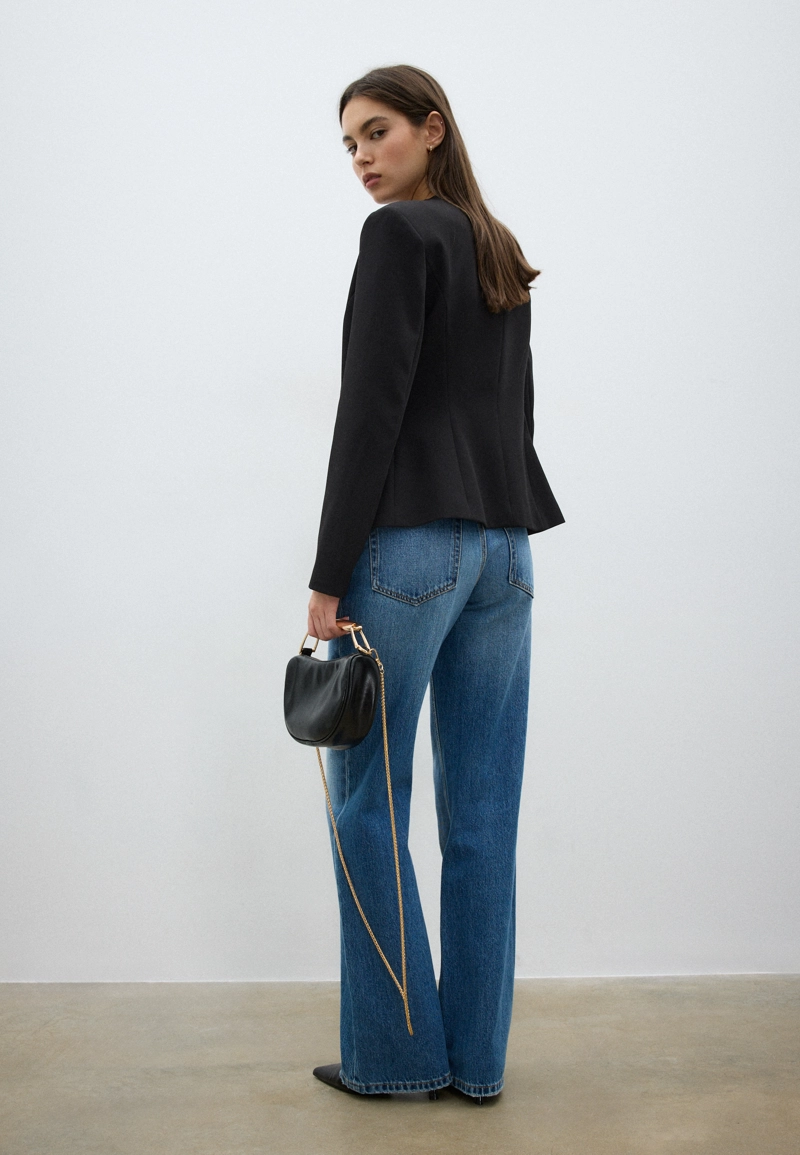 Пиджак без воротника