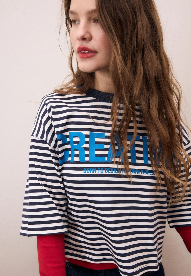 Футболка с короткими рукавами, в полоску, с принтом