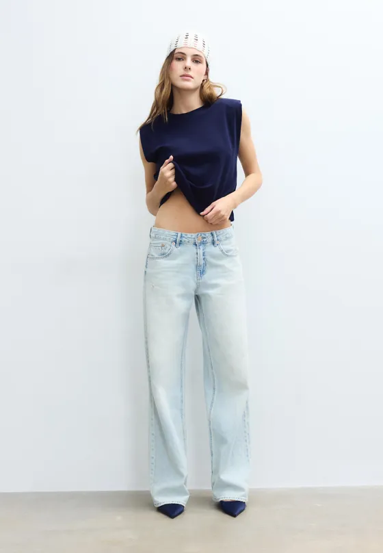 Джинсы D91 с низкой посадкой и широкими штанинами