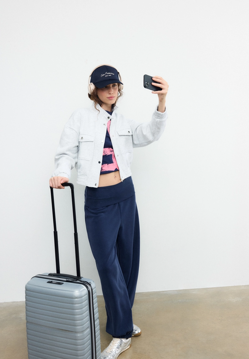 Флисовая куртка с высоким воротником