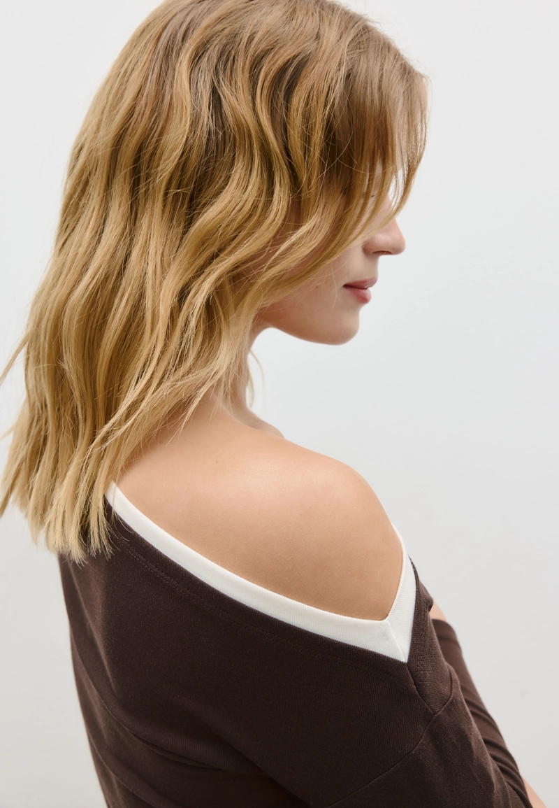 Асимметричная футболка-обманка с длинными рукавами