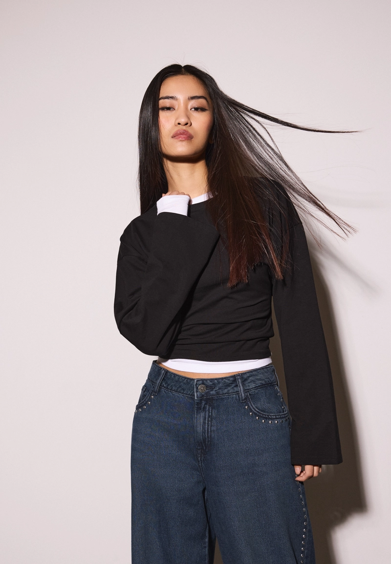 Футболка с рукавами в стиле кимоно