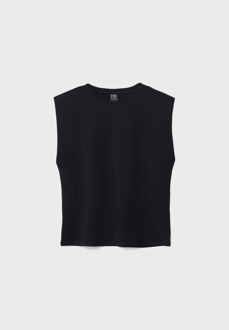 Базовая футболка с подплечниками