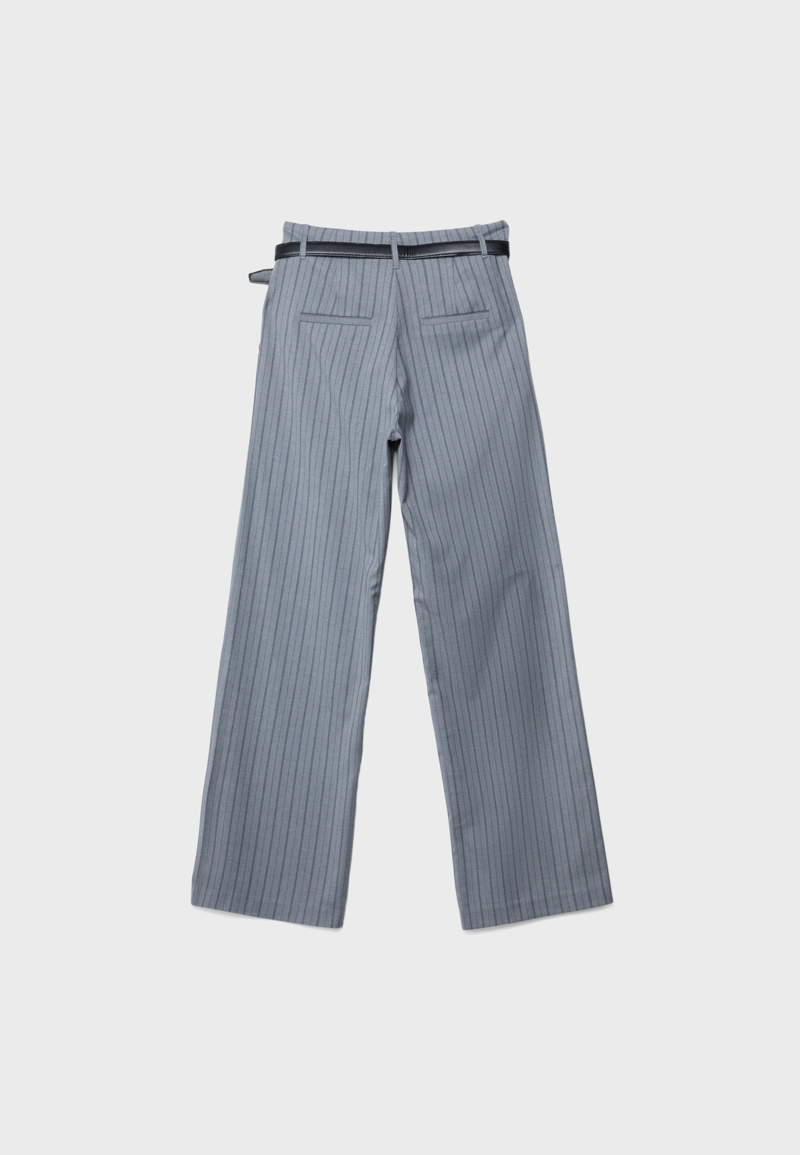 Прямые струящиеся брюки с поясом