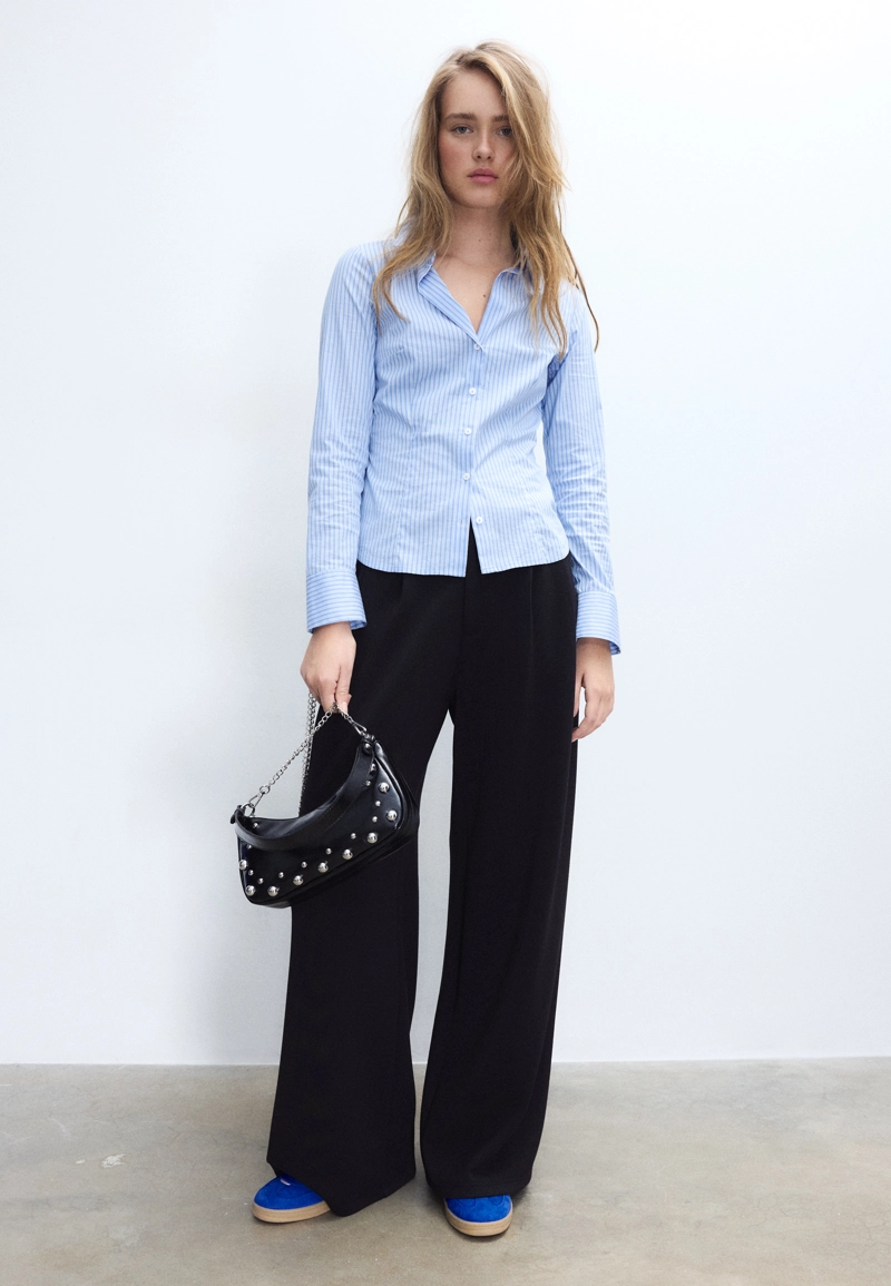 Сумка на плечо «луна» с заклепками