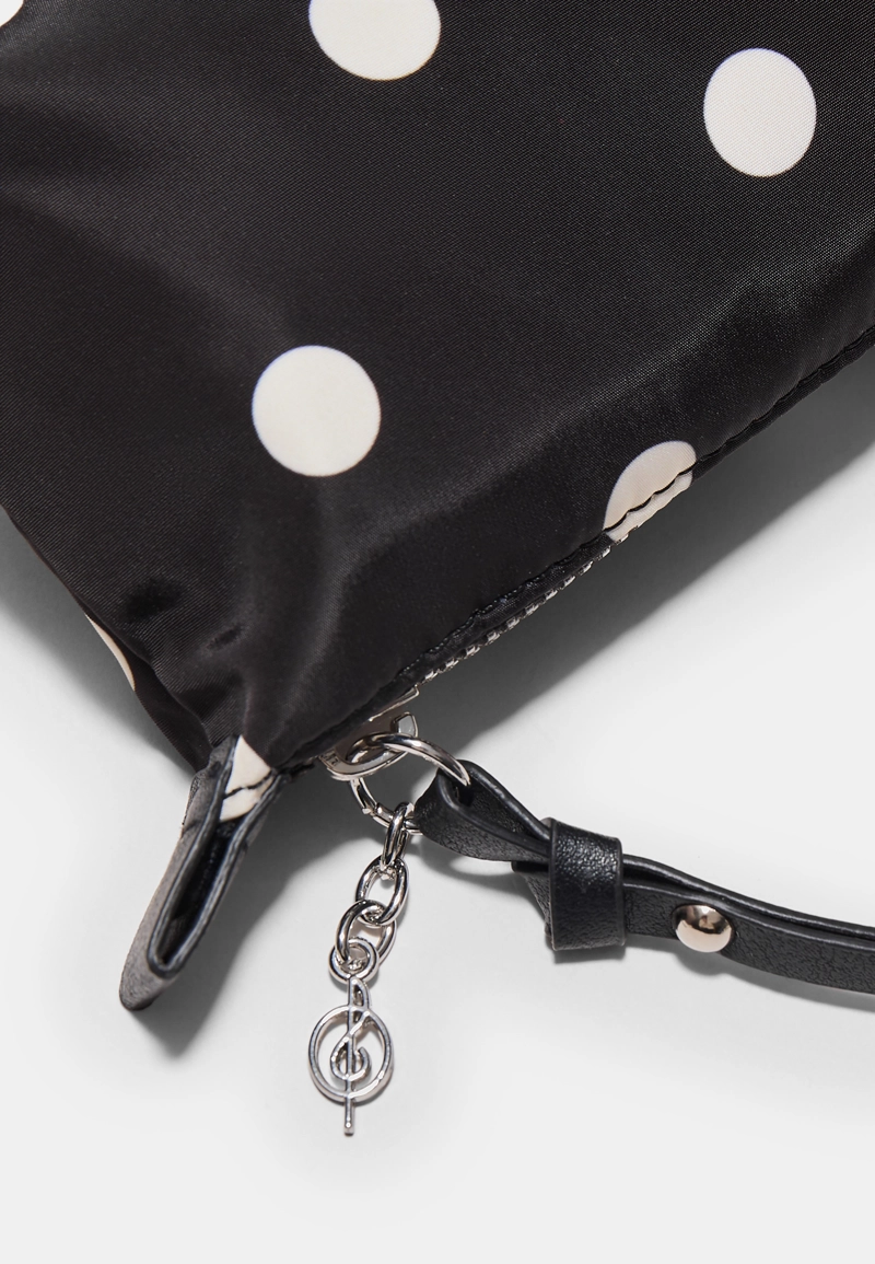 Мини-косметичка