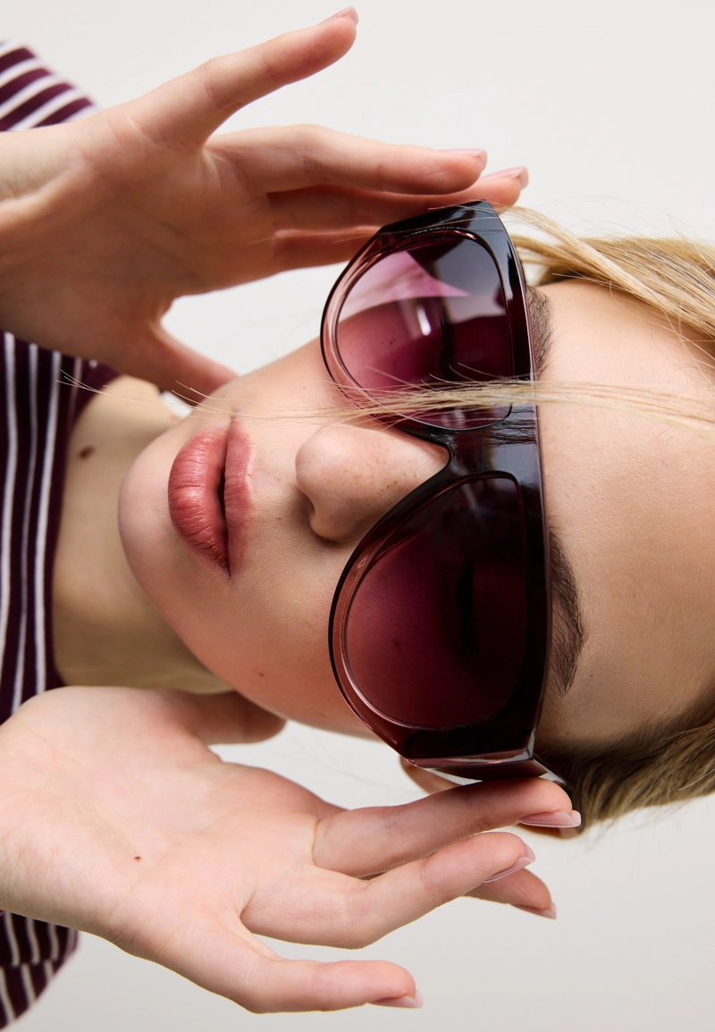 Овальные очки в оправе из ацетата