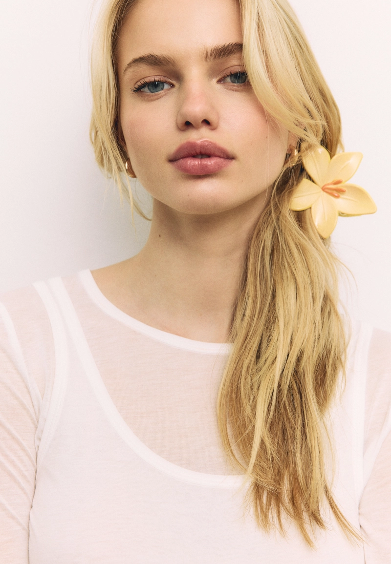 Заколка-цветок