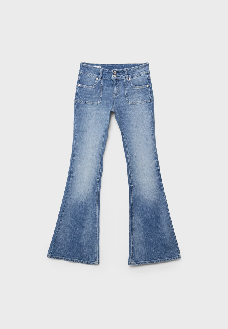 Джинсы с низкой посадкой и простроченными карманами