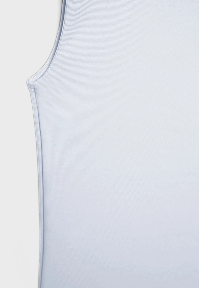 Базовая майка без рукавов