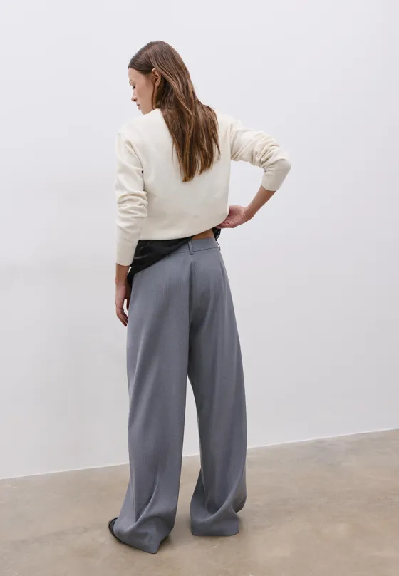 Повседневные брюки в полоску с перекрестной талией