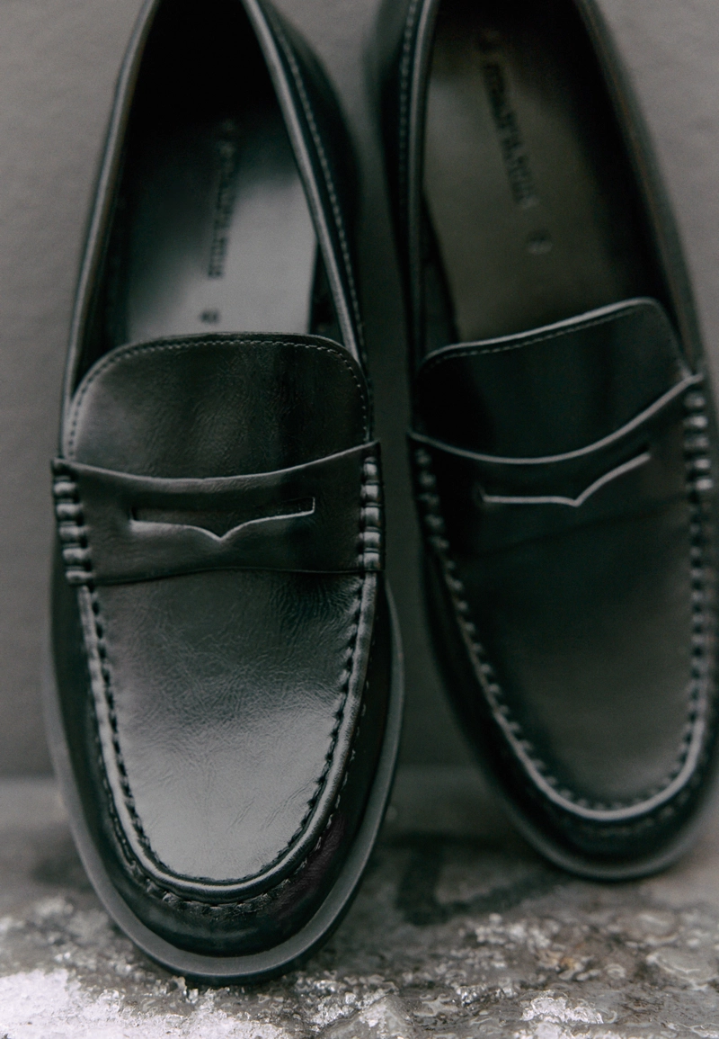 Черные лоферы из искусственной кожи