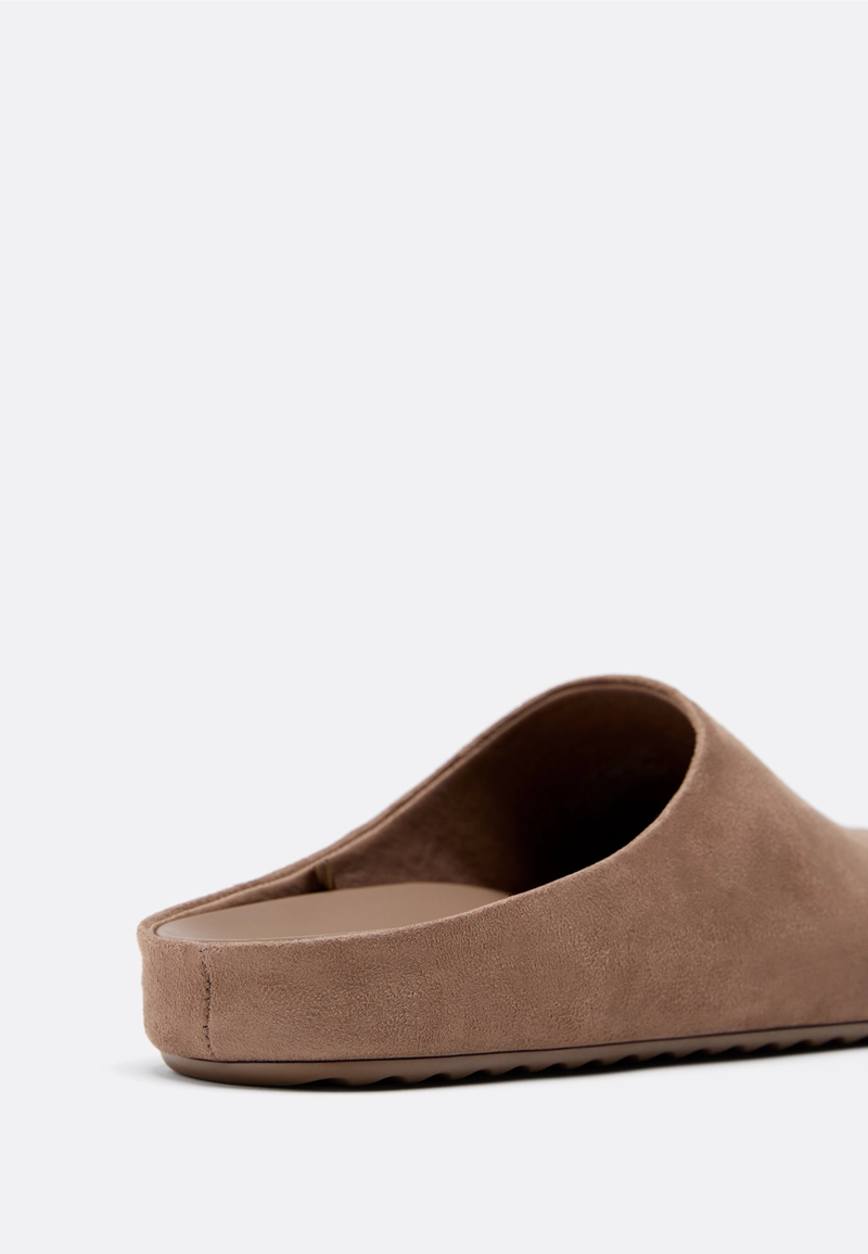 Сабо из искусственной кожи