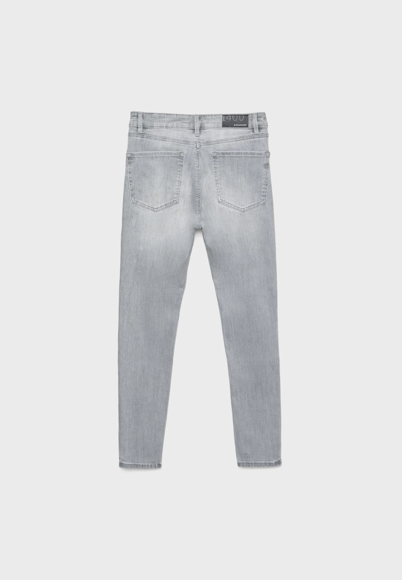 Джинсы скинни D07 с классической посадкой