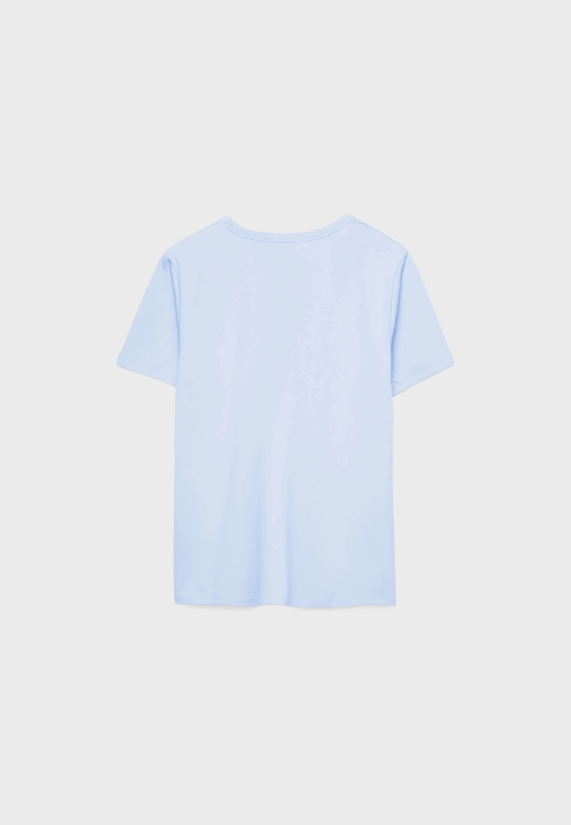 Базовая футболка regular из мягкой ткани