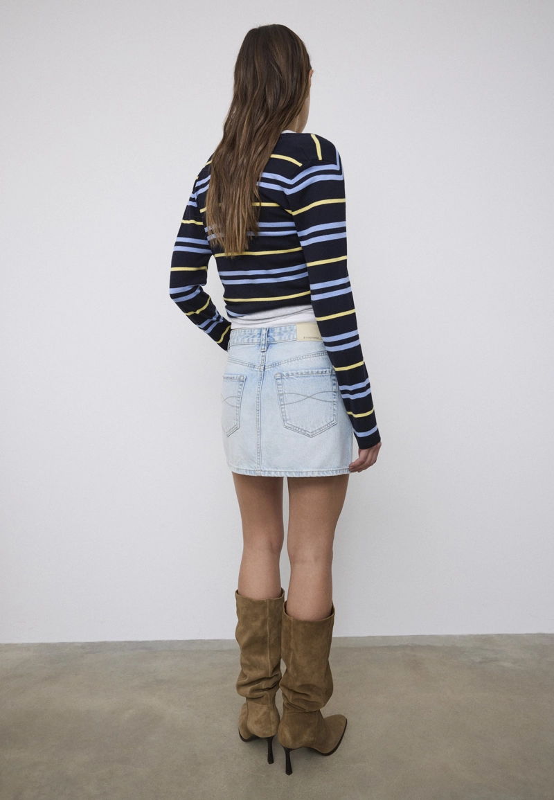 D60 Джинсовая мини-юбка