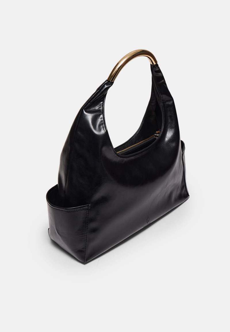 Сумка на плечо с металлической ручкой