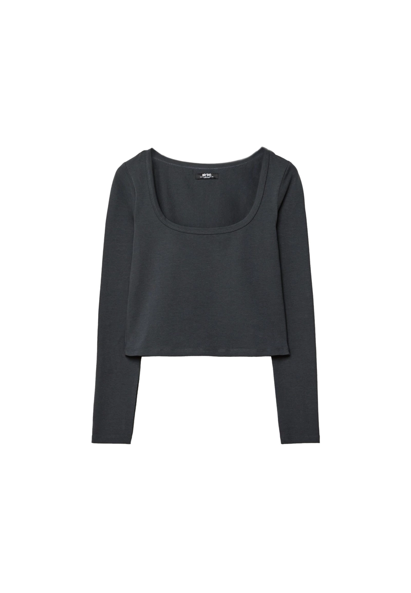 Базовая футболка с длинными рукавами