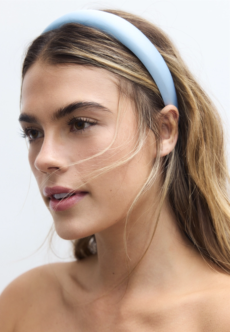 Жесткий атласный ободок