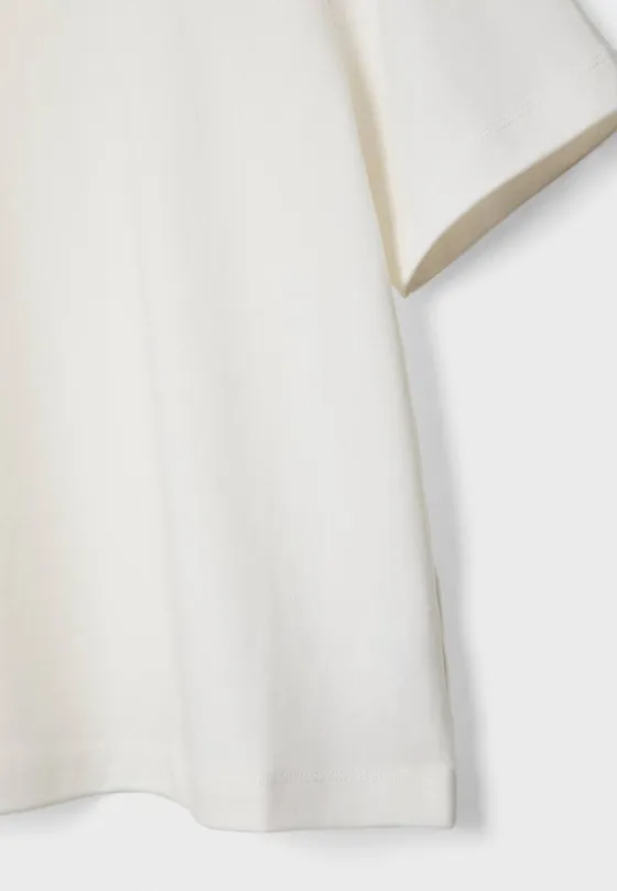 Базовая футболка классического кроя из плотной ткани