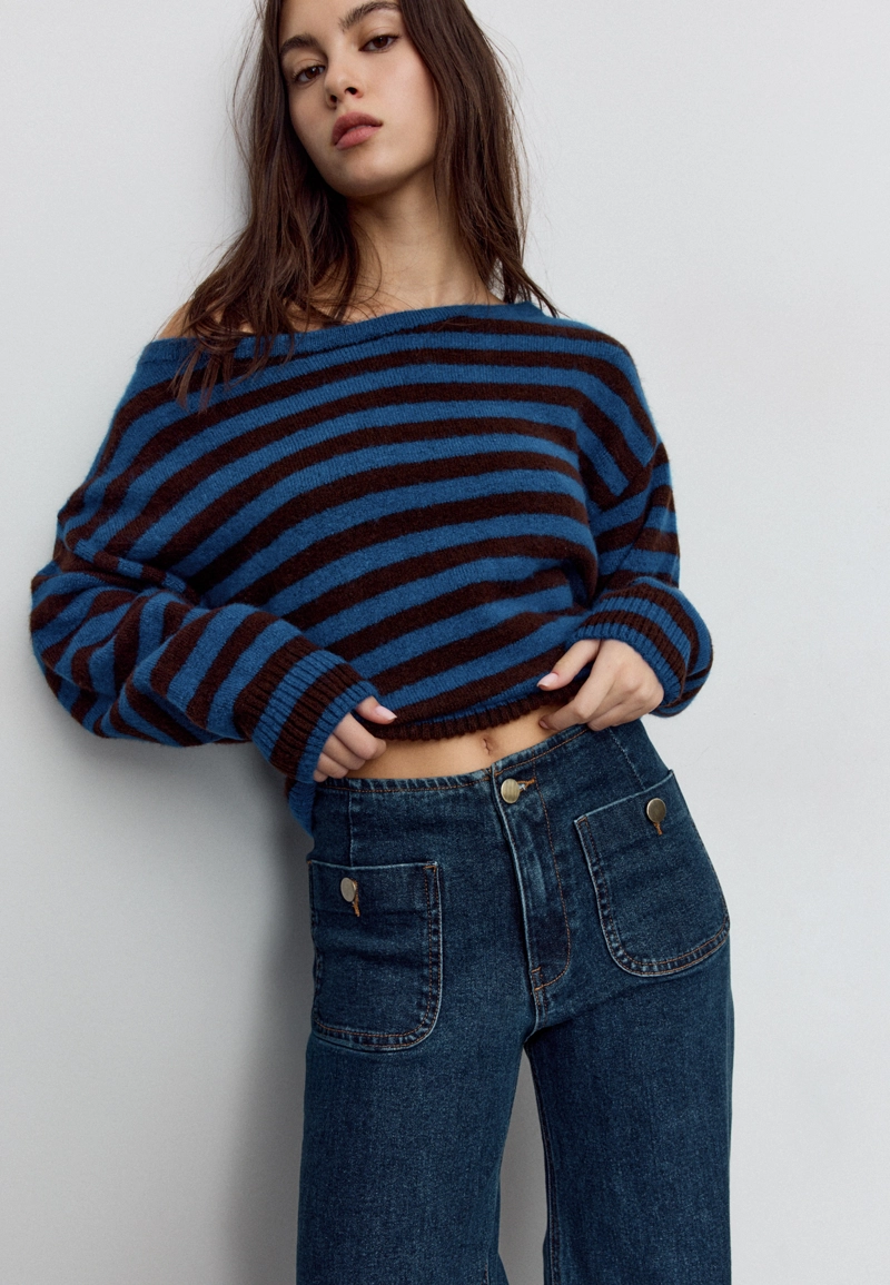 D77 Минималистичные джинсы с карманами