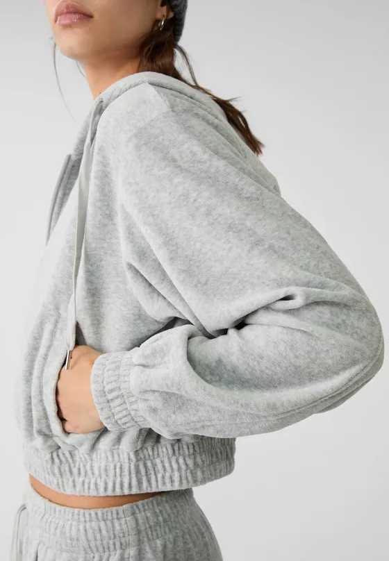 Худи из бархата