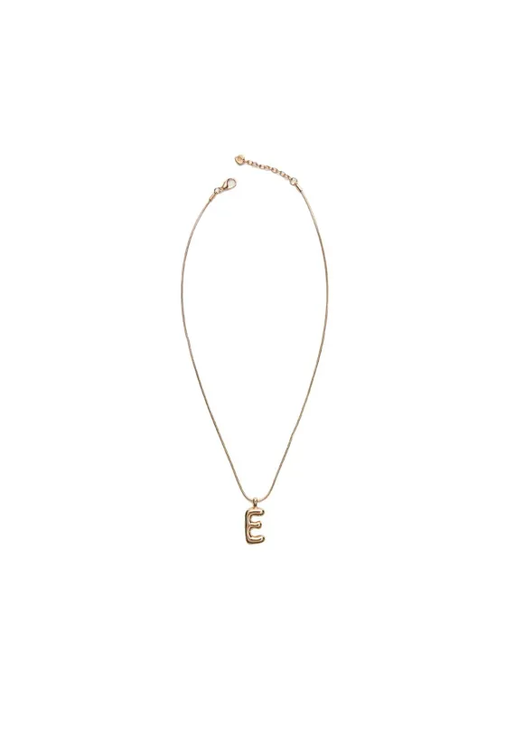 Цепочка с подвеской в форме буквы