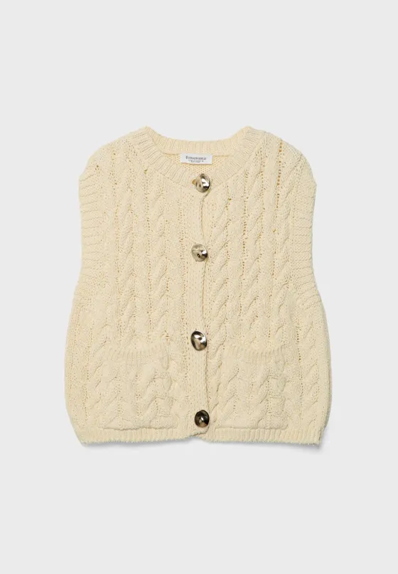 Жилет с узором “Косы” и золотистыми пуговицами