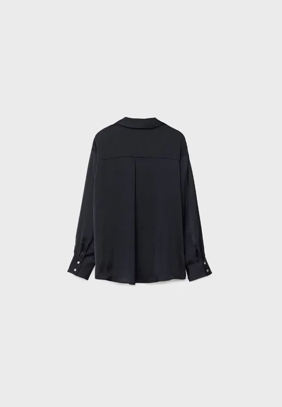 Атласная рубашка с воротником