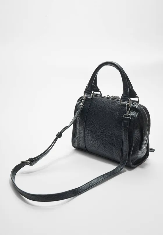 Сумка-боулинг с плечевым ремнем