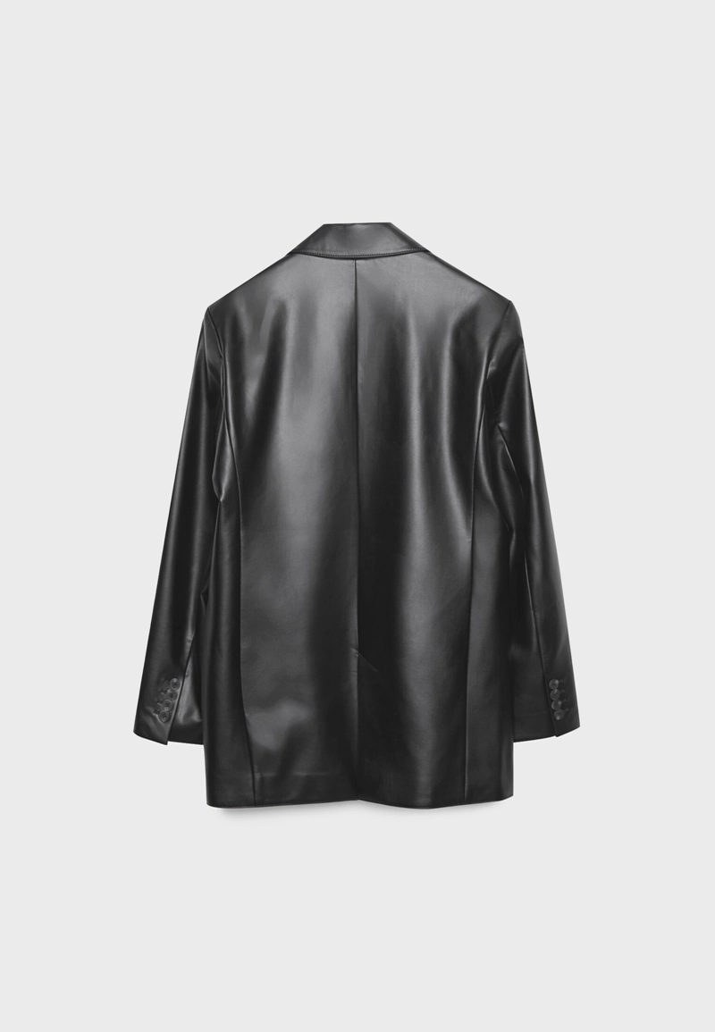 Блейзер прямого кроя из искусственной кожи