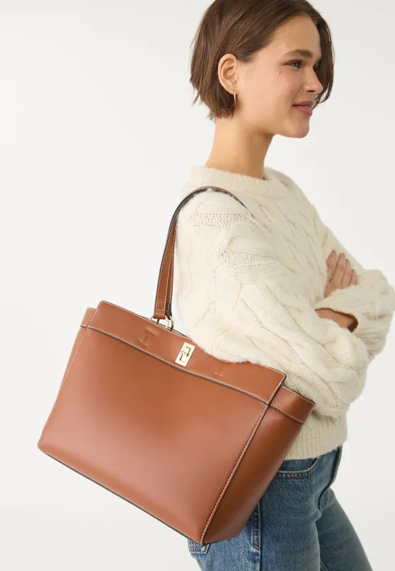 Сумка-шопер с декоративной строчкой