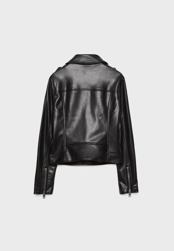 Куртка в байкерском стиле из искусственной кожи