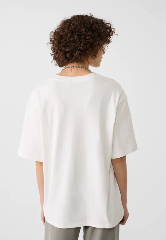 Базовая футболка оверсайз из плотной ткани