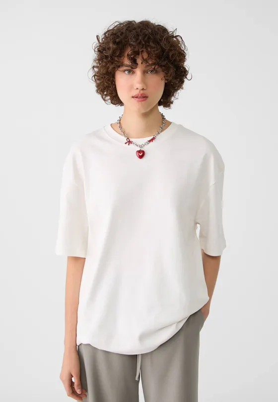 Базовая футболка оверсайз из плотной ткани