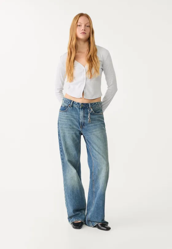 Футболка с длинными рукавами и пуговицами