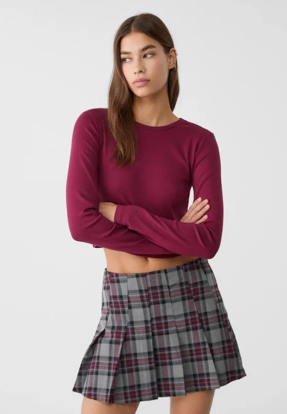 Укороченная футболка из хлопка с длинными рукавами